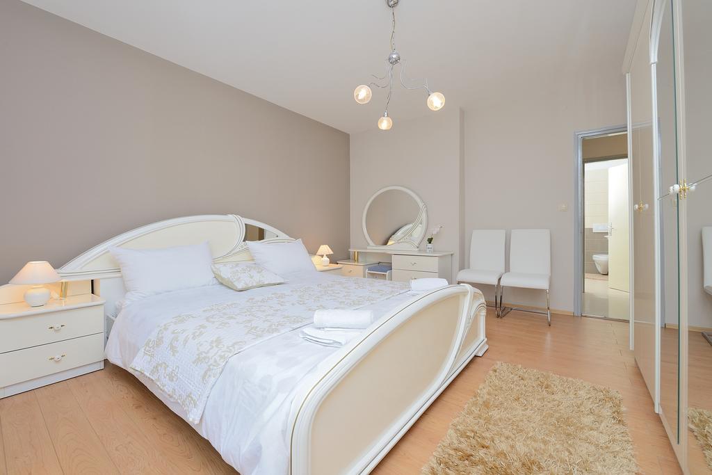 Apartment Kalelarga Zadar Room photo
